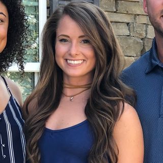 Profile Picture of Leah Bradley Rosenbauer (@l_paige_b) on Instagram