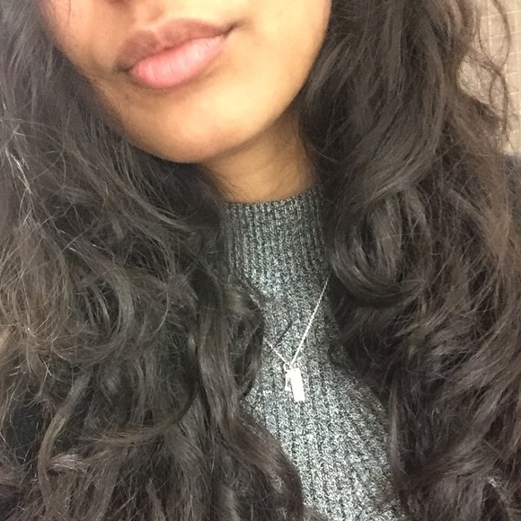 Profile Picture of Noelle Mathew (@nmathew21) on Poshmark