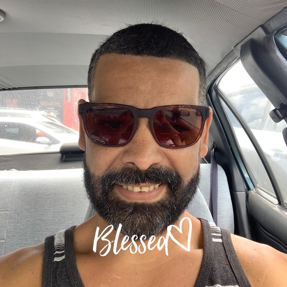 Profile Picture of Alberto Gonzalez (@bertito1) on Poshmark