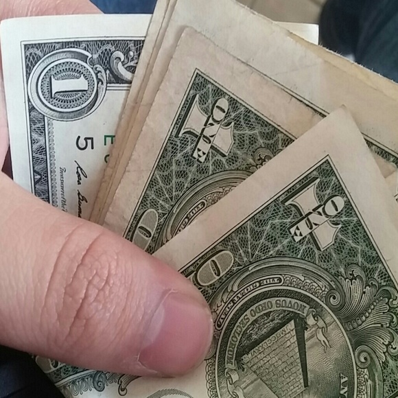 Omar Madrigal - Poshmark Profile Picture of Omar Madrigal (@mobiscuit) on Poshmark