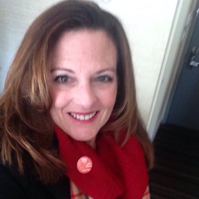 Profile Picture of CranMary Sauce (@mpinak) on Twitter