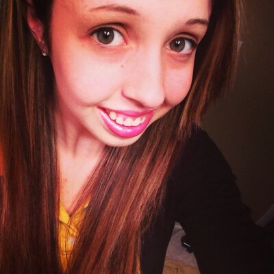 Profile Picture of Casey Tidwell (@caseyboo723) on Twitter