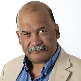 Profile Picture of John Pienaar (@JPonpolitics) on Twitter