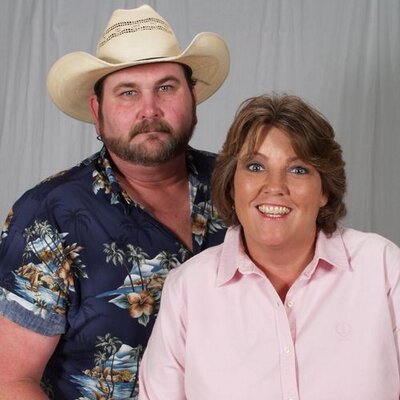 Profile Picture of Robin Pennington (@evrybdysRaRa) on Twitter