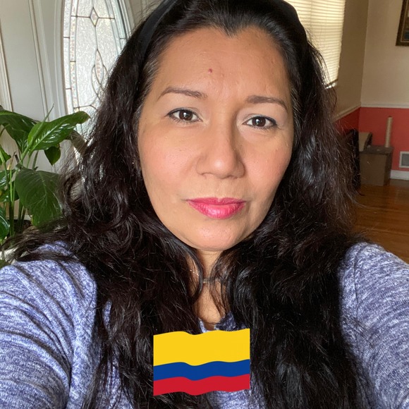 Sandra yaneth Ramirez - Poshmark Profile Picture of Sandra yaneth Ramirez (@sanyara_32) on Poshmark