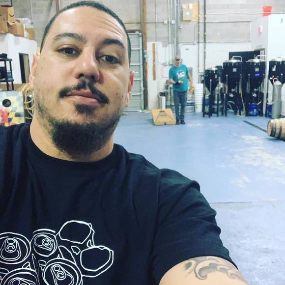 Profile Picture of Aaron Thompson (@aaron_thompson) on Poshmark