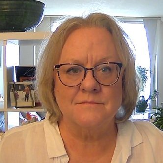 Profile Picture of Robin Foster (@robinoptima) on Twitter