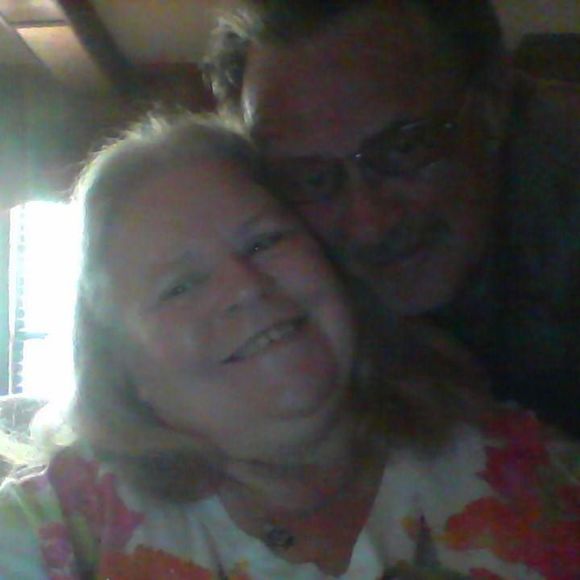 Kathleen Levinski - Poshmark Profile Picture of Kathleen Levinski (@kathleenlevinsk) on Poshmark