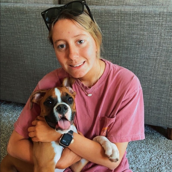 Profile Picture of Amber Wilbur (@wilburamber0) on Poshmark