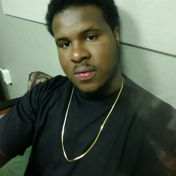 Profile Picture of Jharvis Lollar (@guddanorth) on Poshmark