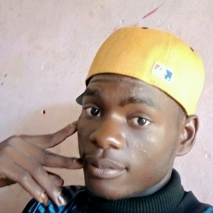 Profile Picture of héritier  kitenge (@christinamuyembi) on Tiktok