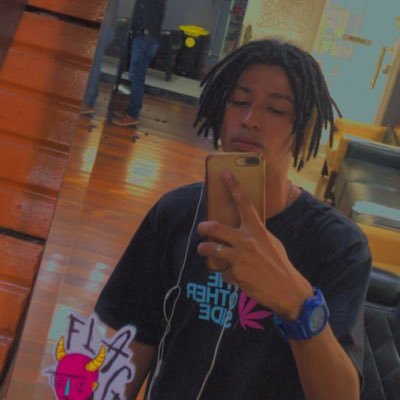 Profile Picture of Jaue (@Jauewalla) on Twitter