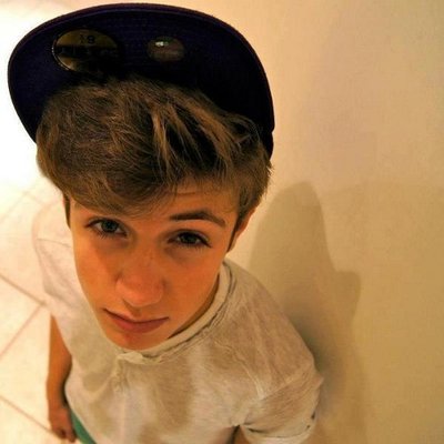 Profile Picture of Giulio Caruso (@Mimmy81124295) on Twitter