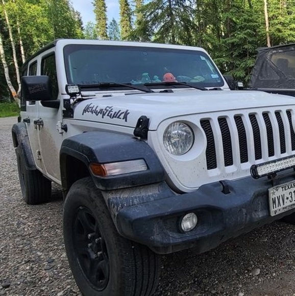 Profile Picture of Krystal Curry (@maddiefitzlove) on Poshmark