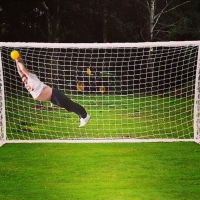 Profile Picture of Konis (@Beach_Konis) on Twitter