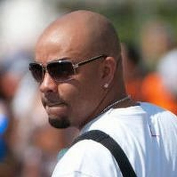 Profile Picture of Aaron Starling (@castar1) on Poshmark