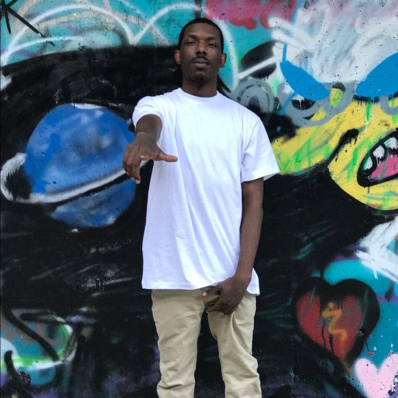 Profile Picture of Issac Twilley (@tflacko) on Poshmark