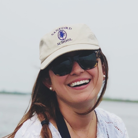 Profile Picture of Rebecca Chazen (@rechpe) on Poshmark