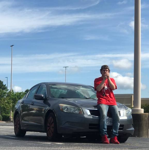 Profile Picture of Harrison Giles (@harrison_giles) on Poshmark