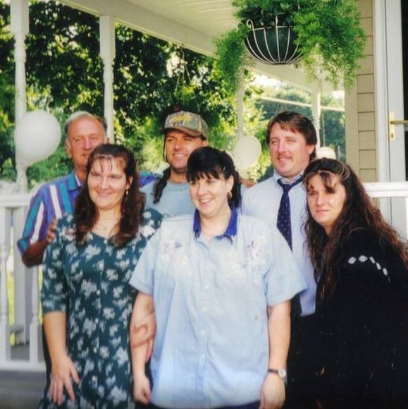 Profile Picture of Bobbette Horneman (@bricha5653) on Poshmark