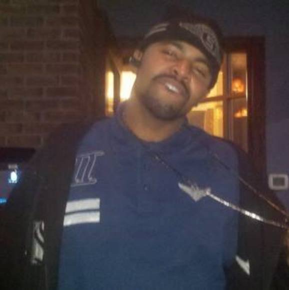 Profile Picture of Marcus Dillard (@mdillard85) on Poshmark