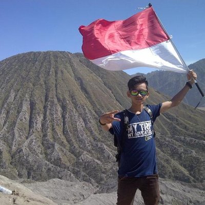 Profile Picture of Rian'Z Rodrigue'z (@Rian_BonzerGene) on Twitter