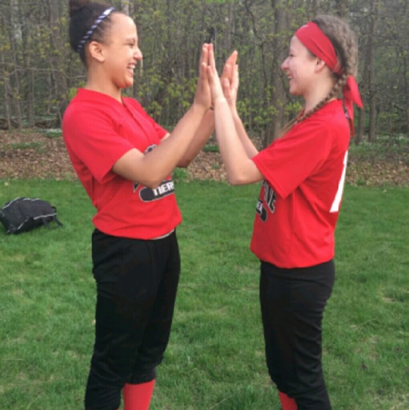 Profile Picture of Kim Teal (@kimmy_t) on Poshmark