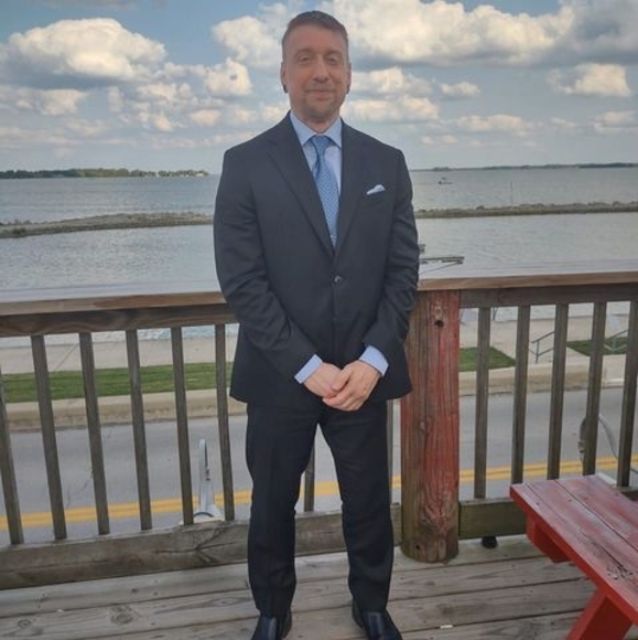 Profile Picture of Dominic Dubbert (@dominicdubbert) on Poshmark