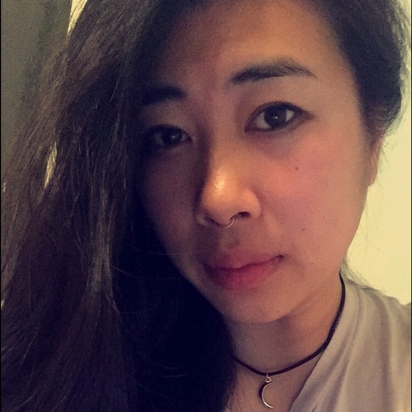 Profile Picture of Janet Ko (@jgk1234) on Poshmark