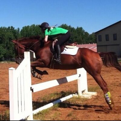 Profile Picture of Cicely Wilson (@CeeDubbie) on Twitter