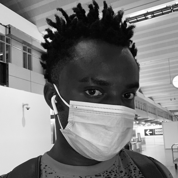 Profile Picture of Jerry b Kiatamba (@jerrykiatamba) on Poshmark