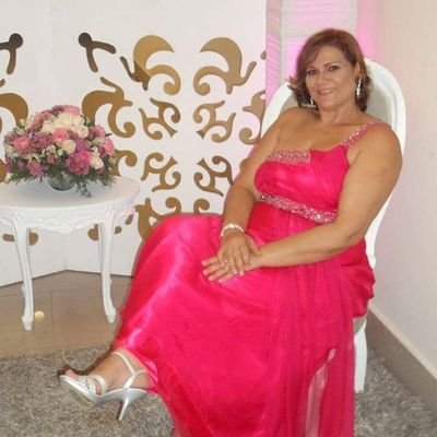 Profile Picture of Lucia Dasilva (@luciadasilva241) on Twitter