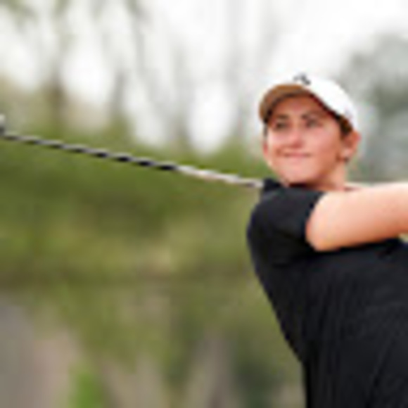 Profile Picture of Mogie Adamchik (@mogieadamchik) on Poshmark