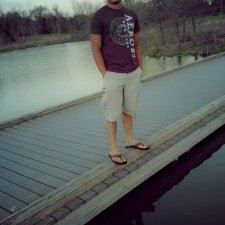 Profile Picture of Bryan Tinoco (@Elyhtinoco24) on Twitter