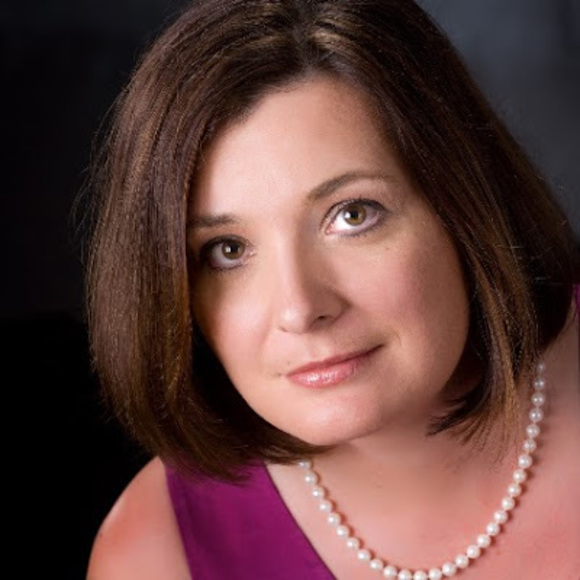 Profile Picture of Louellen Coker (@louellen_coker) on Poshmark