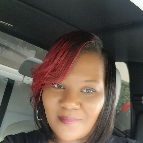 Profile Picture of Cleopatra Mckinney-morris (@cleopatramorris) on Poshmark