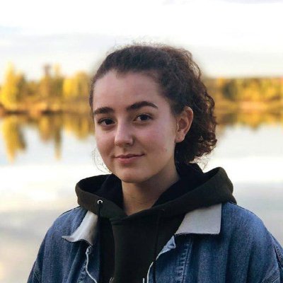 Profile Picture of Elizabeth McMillen (@Elizabe07897963) on Twitter