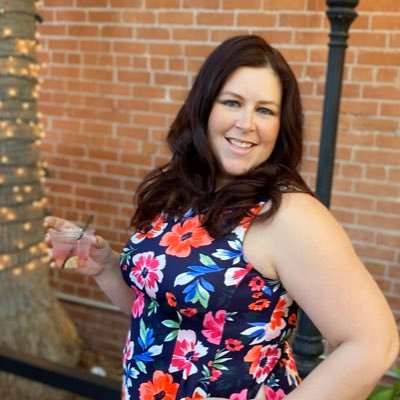 Profile Picture of ☀️Alex☀️ (@AlexandraN317) on Twitter