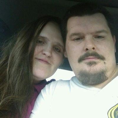 Profile Picture of Larry & Sarah Smith (@LarrySarahSmit1) on Twitter