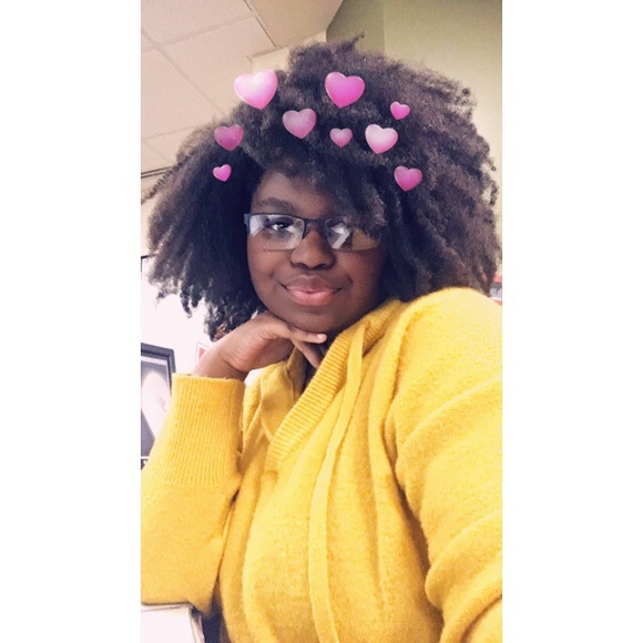 Profile Picture of Erica Brumfield (@ericadbernard) on Poshmark