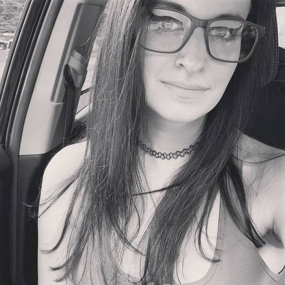 Profile Picture of Marlow Geist (@marlowgeist) on Poshmark