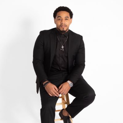 Profile Picture of Lester Ruiz Jr (@LRuizJ) on Twitter