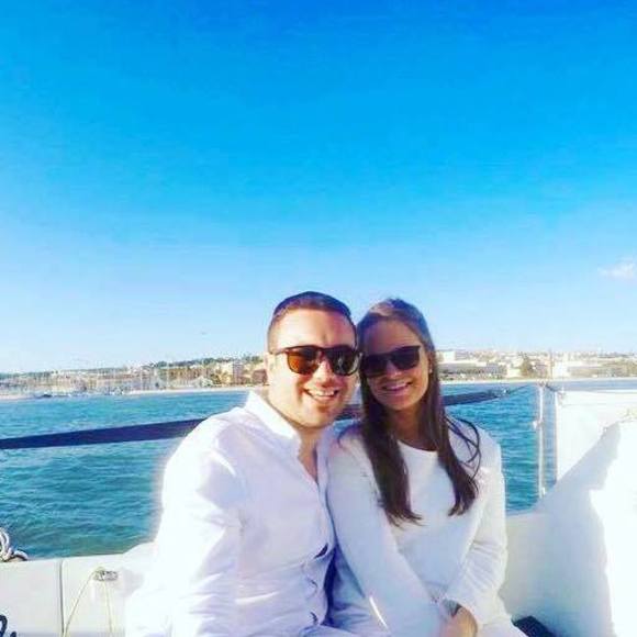 Kate Ness - Poshmark Profile Picture of Kate Ness (@koness) on Poshmark