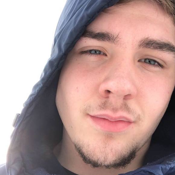 Profile Picture of Brenden Mcclung (@brendenm1202) on Poshmark