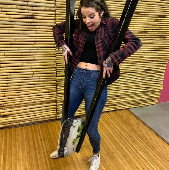 Profile Picture of Brooklyn Lafarge (@jupiter474) on Poshmark