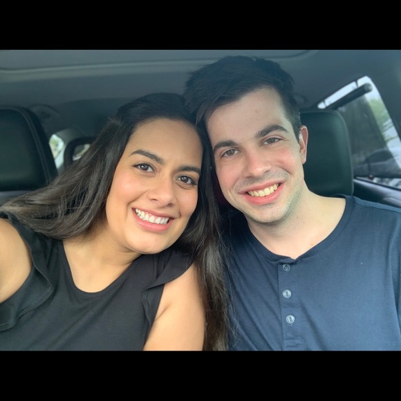 Profile Picture of Laure Galusky (@lagalusky) on Poshmark