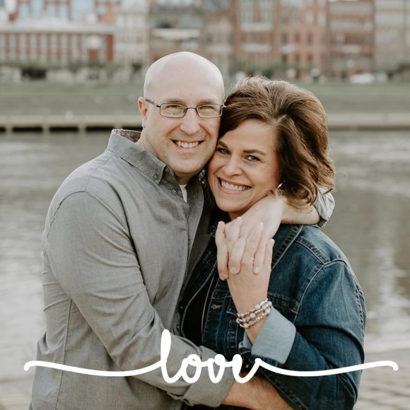 Profile Picture of Tracey Gabriel clavell (@tlclavell) on Poshmark