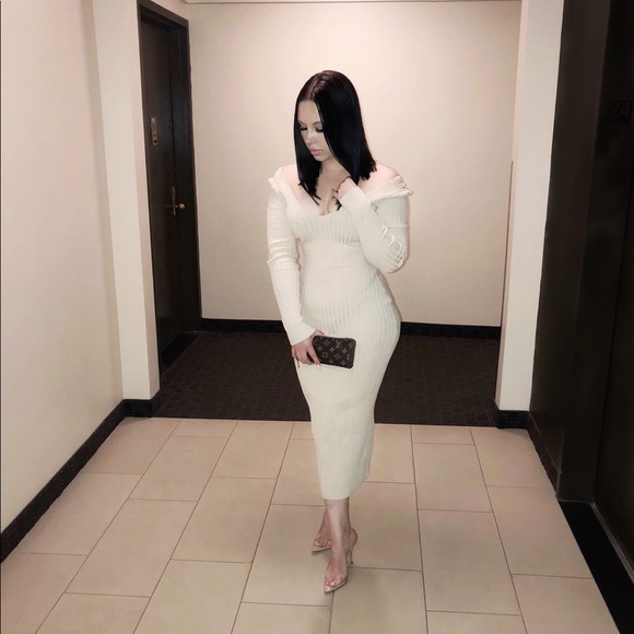 Profile Picture of Ekaterina Kulikova (@onerussianqueen) on Poshmark