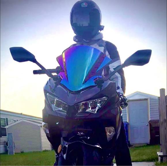 Profile Picture of Dustin Cotton (@dustincotton896) on Poshmark