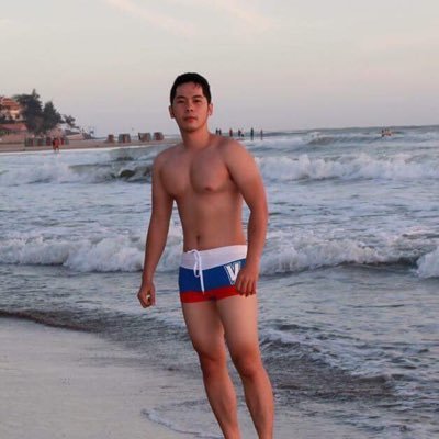 Profile Picture of Lê Trịnh (@ltrnh7) on Twitter